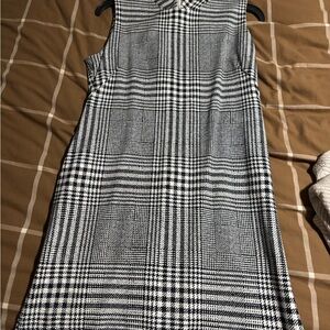 J. McLaughlin Black and White Checkered Midi Dress size medium
